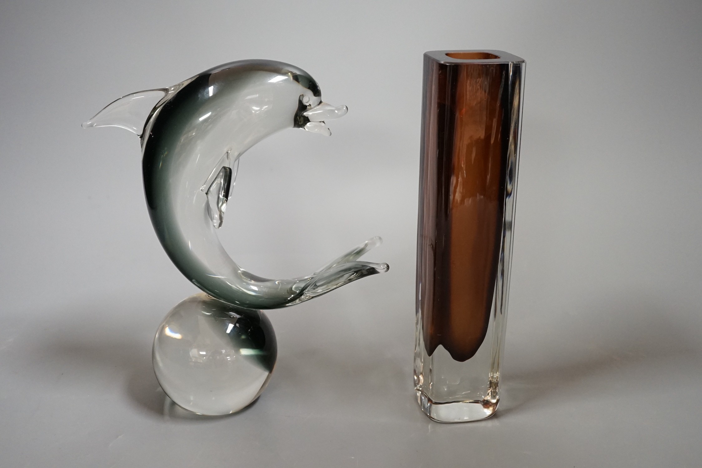 A V. Nason, Murano glass dolphin figure and a Sommerso style vase, vase 12.5cm high